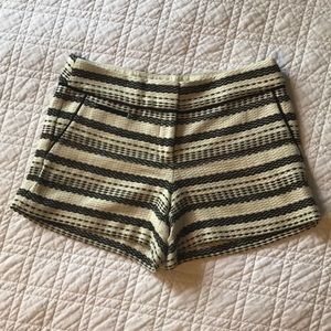 LOFT Woven Riviera Shorts
